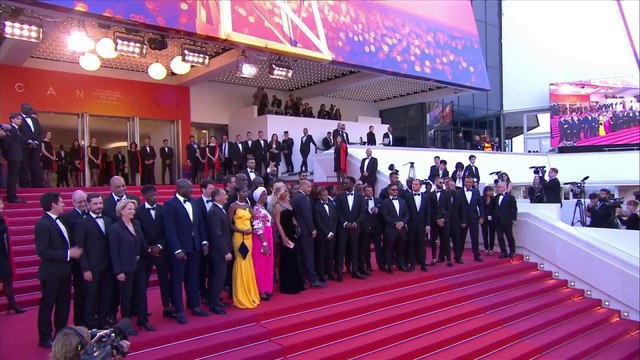 Montée des marches de l'équipe du film Les Misérables - Cannes 2019