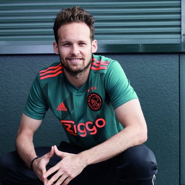 L'Ajax dévoile son maillot extérieur 2019-2020