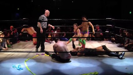 Bar Wrestling 32 The Trouble With Tribbles 001