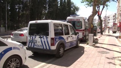 Babası ile Kavga Eden Genç Ortalığı Birbirine Kattı