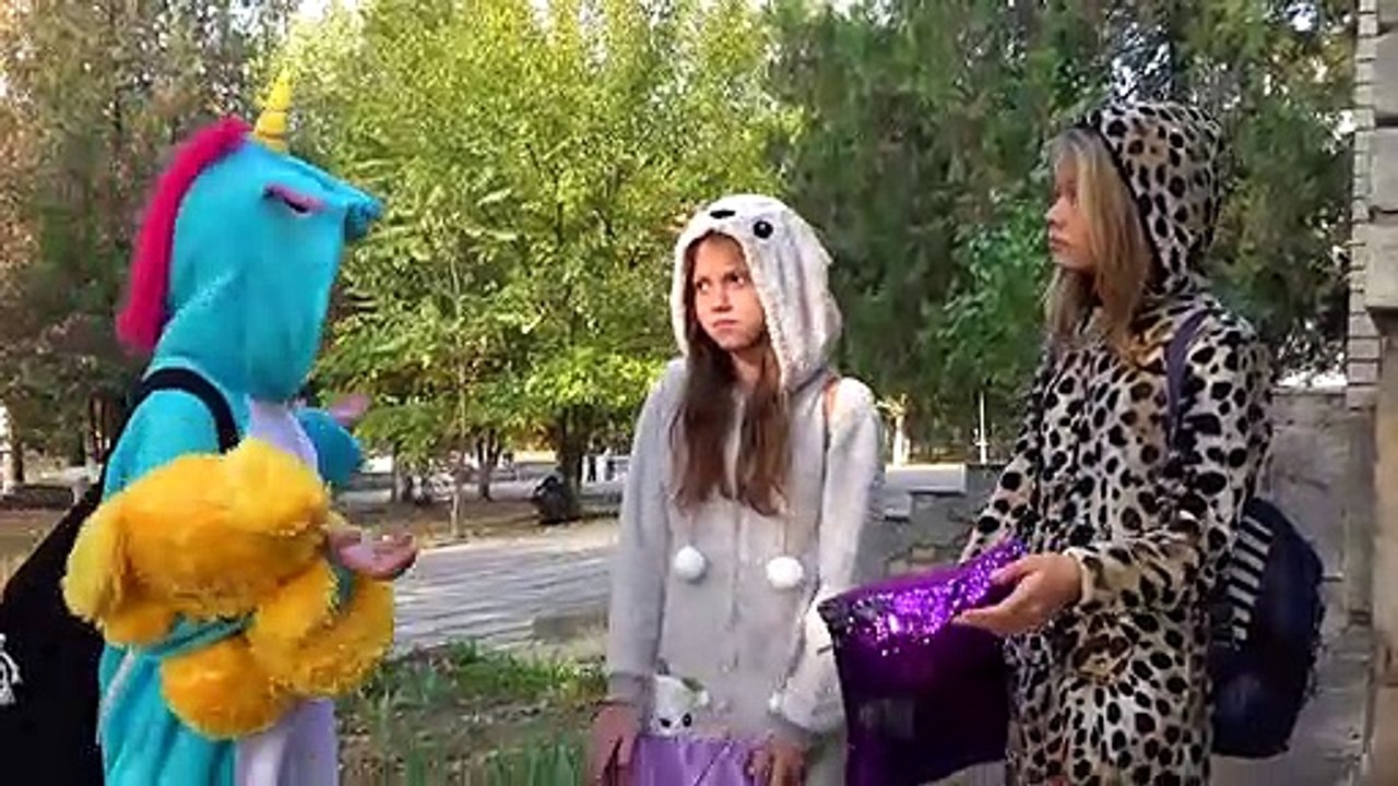 ПИЖАМНАЯ ВЕЧЕРИНКА В ШКОЛЕ!!!НЕ УДАЛАСЬ....