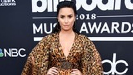 Demi Lovato Thanks Friends Who Helped Her Get Through Difficult Times | Billboard News