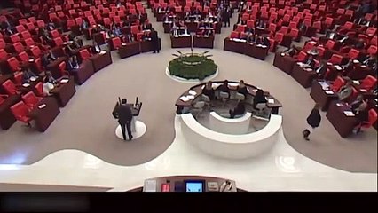 Скачать видео: İYİ Parti'nin 3600 ek gösterge teklifi AKP ve MHP oylarıyla reddedildi