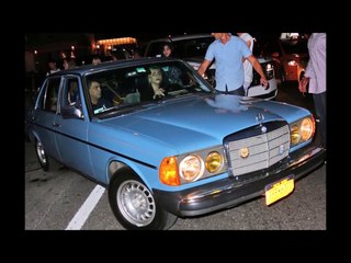 LADY GAGAS VINTAGE MERCEDES W123 300D