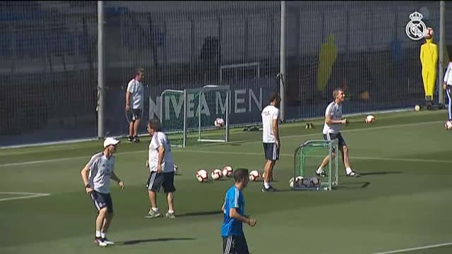 El Real Madrid continúa preparando el último partido liguero