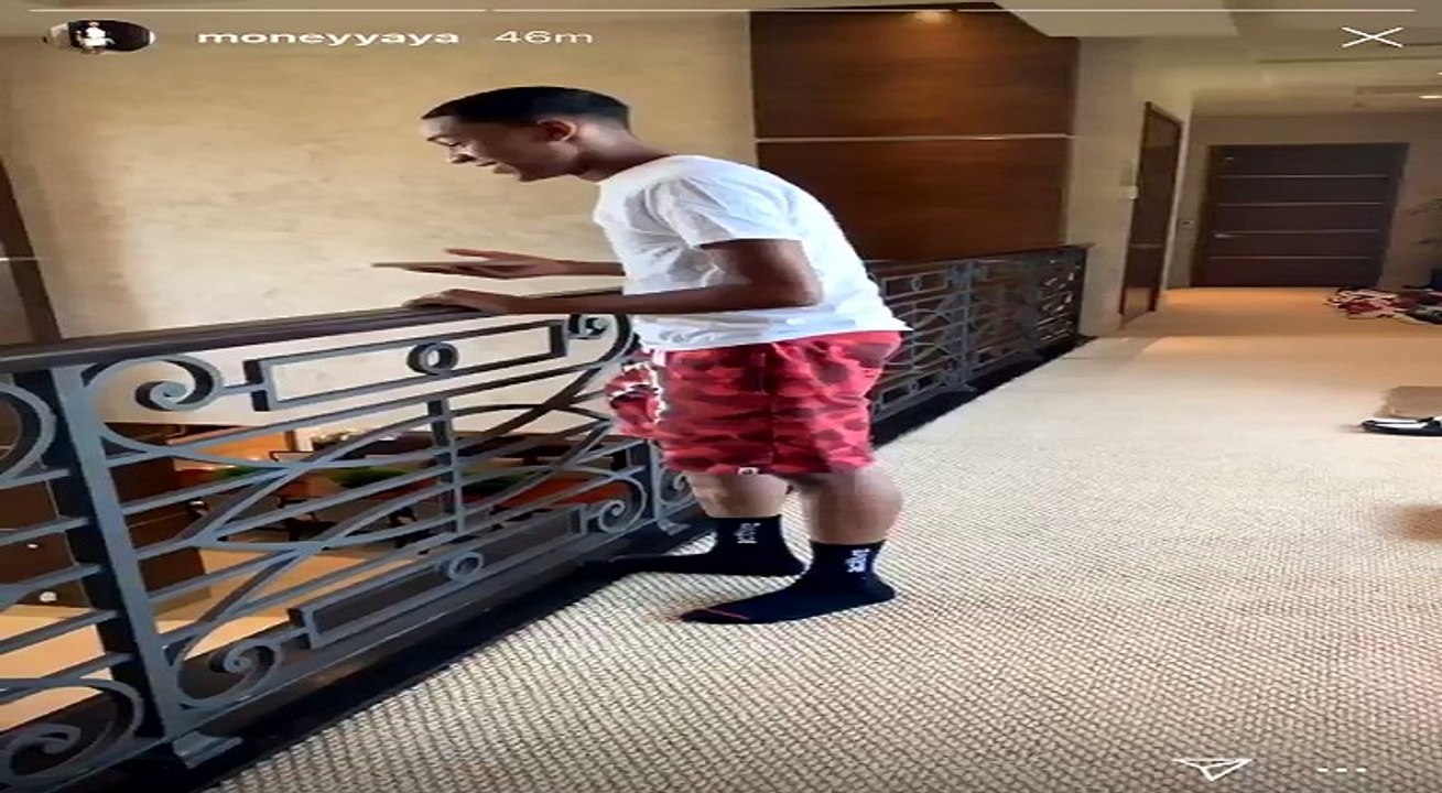 Floyd Mayweather's children throw their iPhones for fun