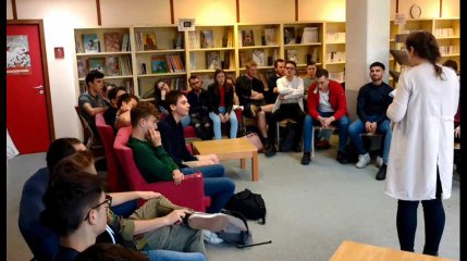 Athénée de Huy : les jeunes s'expriment sur la politique