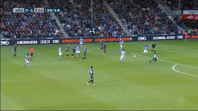 Pays-Bas - L'Ajax valide son titre en écrasant De Graafschap