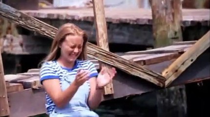 Flipper Movie (1996) Elijah Wood, Jonathan Banks, Robert Deacon, Paul Hogan, Ann Carey