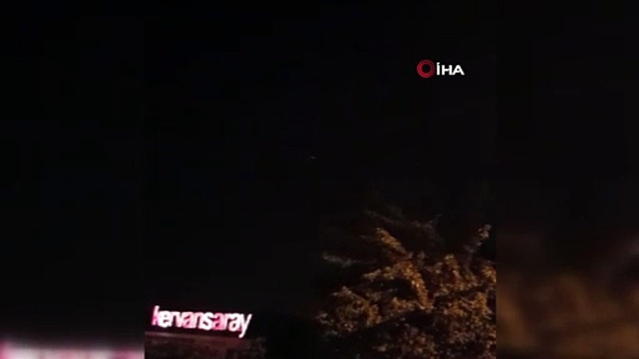UFO gördüğünü zanneden vatandaş: 'Vallahi gördüm bu sefer hey yavrum benim'