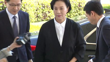 검찰, '밀수 혐의' 이명희·조현아에 징역형 구형 / YTN