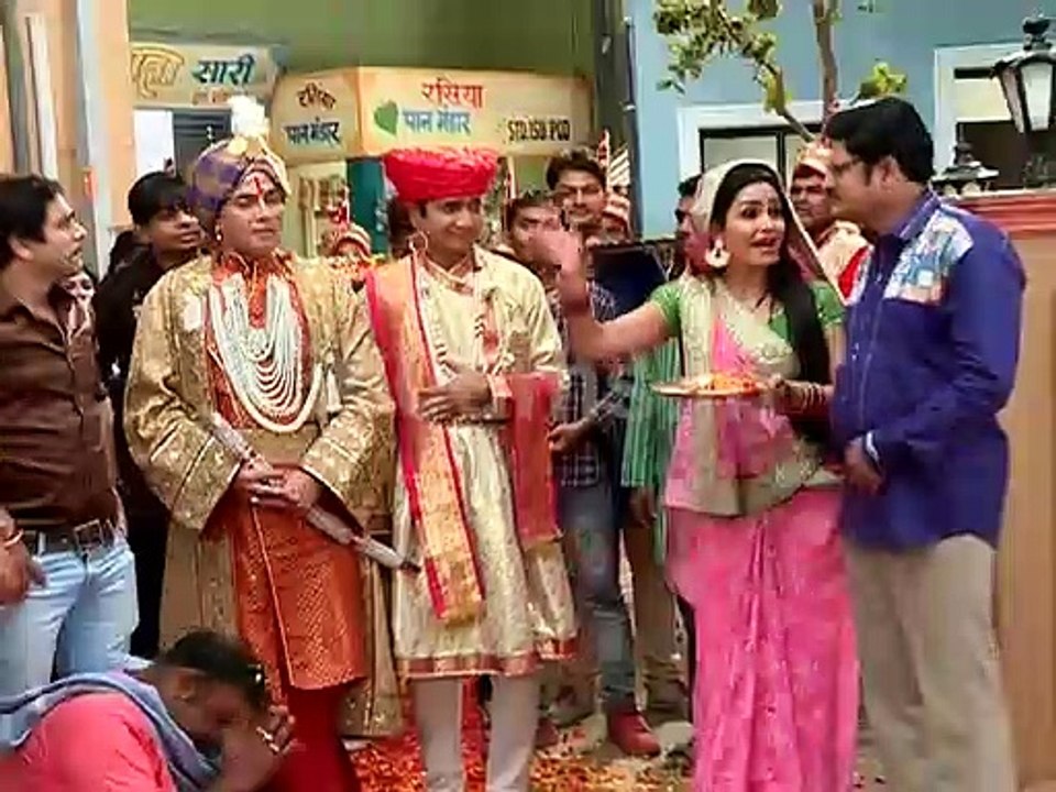 Bhabiji Ghar Par Hain | Angoori Bhabi Welcomed to King Vibhuti | भाभी जी घर पर हैं