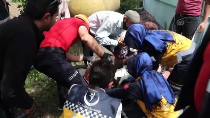 Yaşlı Adam Tarım Aletine Ayaklarını Kaptırdı