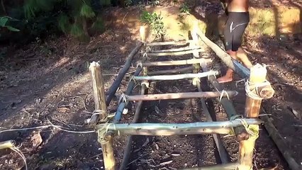 Primitive Life-Make BED and PILLOW-Primitive Technology used!