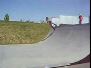 Simply: 2nd Official Skate Video from Mantes-la-Jolie 🛹