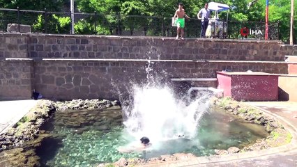 Sıcaklar baş gösterdi, çocuklar soluğu Anzele'de aldı