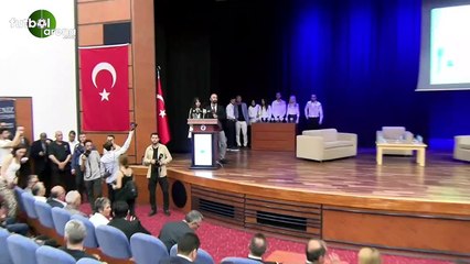 Pamukkale Üniversitesi'nden, FutbolArena'ya Yılın En İyi Dijijal Spor Yayıncısı ödülü