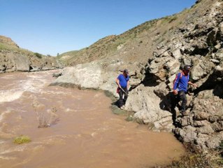 Kaybolan Kızı Arama Çalışmaları Havadan Görüntülendi