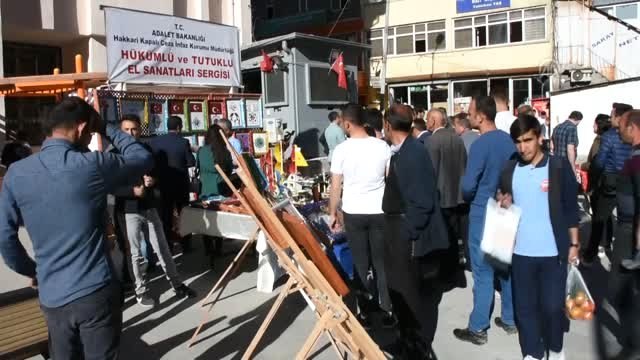 Tutuklu ve Hükümlülerin Eserleri Sergilendi