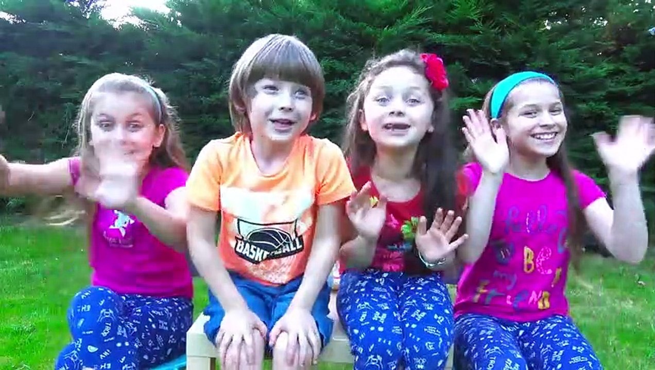 Learn Colors For Kids , Body Paint & Finger Family Color Nursery Rhymes In Kids Video By Chiki-Piki