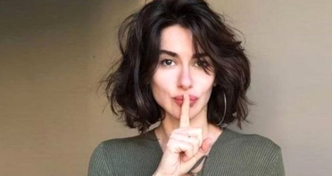 Nesrin Cavadzade, Mini Elbiseli Cesur Pozuyla Takipçilerinden Tam Puan Aldı!