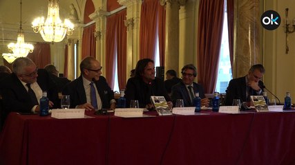 Entrevista a Cake Minuesa en la presentación de su libro.