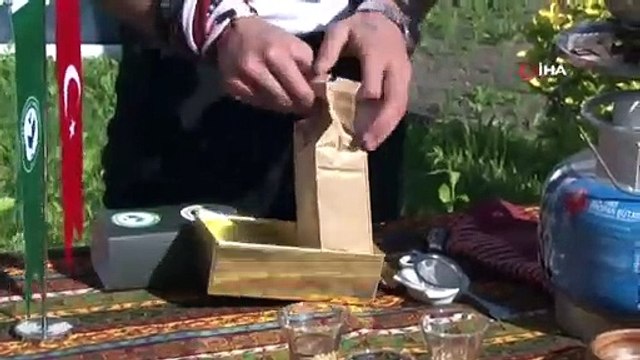 Çay demleme yarışmasında dereceye girenler ödüllerini aldı