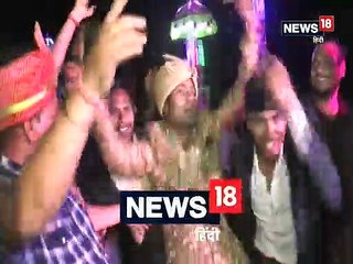 VIDEO: शादी को यादगार बनाने सिविल इंजीनियर दूल्हे ने जेसीबी पर निकाली बारात