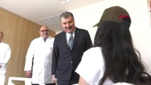 Sağlık Bakanı Dr. Fahrettin Koca Berfin'i Ziyaret Etti