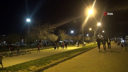 Doğunun incisi Tatvan'ın cıvıl cıvıl sahili havadan görüntülendi