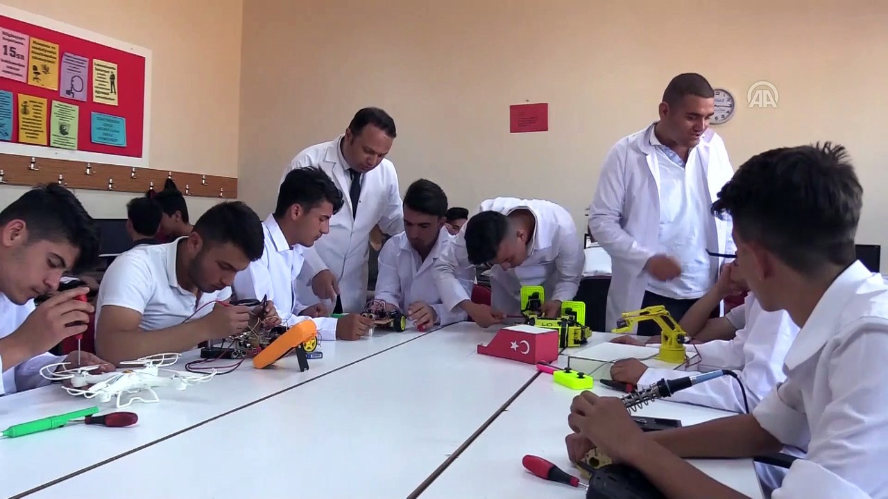 'Engelsiz mouse' kas hastası Ahmet'e umut oldu - HATAY