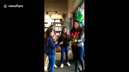 Boyfriend makes surprise proposal in coffee shop as girlfriend goes to buy breakfast