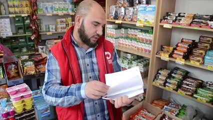 Hayırsever Vatandaş Veresiye Defterini Satın Alıp Borçluları Sevindirdi