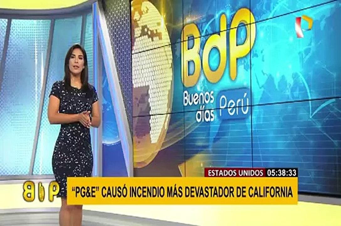 Miraflores: dejan arreglos florales en casa de Alan García