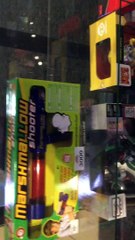 Celebrity theaters prize room