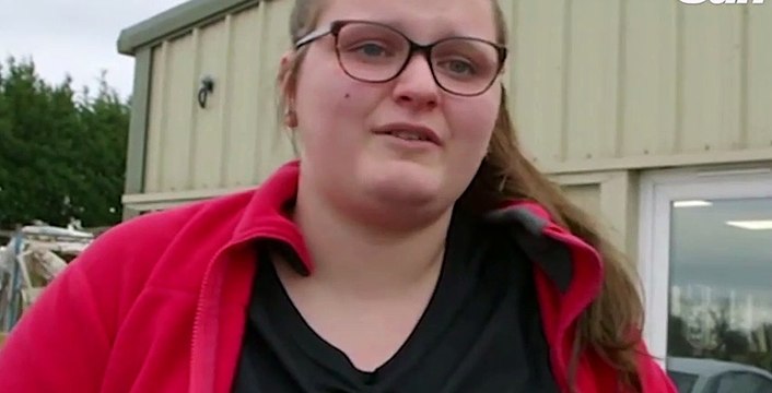 ¡Es tu culpa que yo esté tan gorda! : el enfado de esta adolescente con su madre sobreprotectora