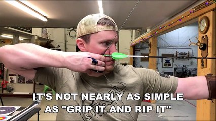 Traditional Archery Tips: How to Grip the String