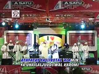 Ayu Octavia - Ya Rosululloh [Official Music Video]