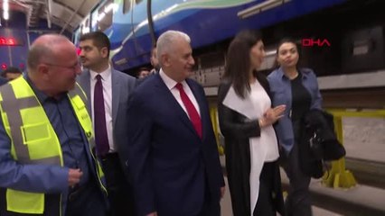 İstanbul- Binali Yıldırım Makinistlerle Sahurda Biraraya Geldi