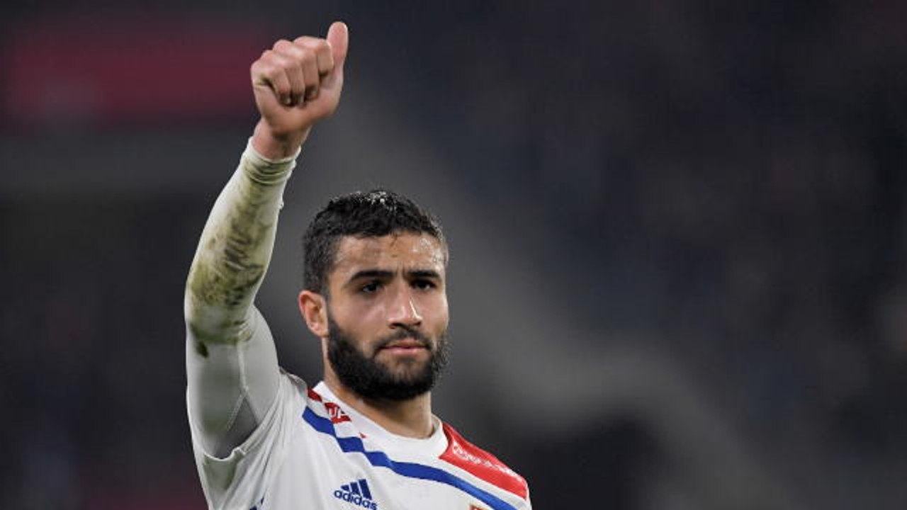 37e j. - Genesio annonce le forfait de Fekir