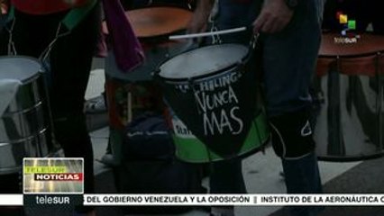 Sector educativo se moviliza en Argentina en rechazo a los recortes