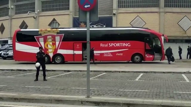 Real Zaragoza-Sporting: Llegada del Sporting a La Romareda