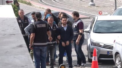 Fetö'den Gözaltına Alınan 6 Asker Adliyeye Sevk Edildi