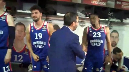 Bakan Kasapoğlu, Anadolu Efes'i tebrik etti - VITORIA-GASTEIZ