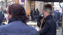 Frankfurt Türk Esnafı Sokakta İftar Verdi- Frankfurt Belediye Başkanı Feldmann İftarlılara Yemek...