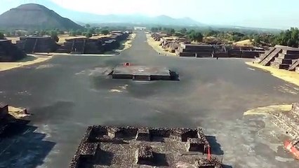 The Pyramids at Teotihuacán, Mexico in HD