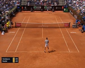 تنس: بطولة ايطاليا المفتوحة: نادال يتغلب على فيرداسكو 6-4 6-0