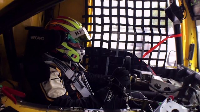 Tour du circuit Paul Ricard à bord du Camion de Grand prix du champion Anthony Janiec