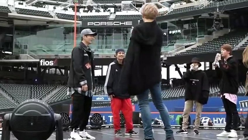 [ENG SUB] BTS LOVE YOURSELF NEW YORK DVD - Concert Making Film (DISC 3)