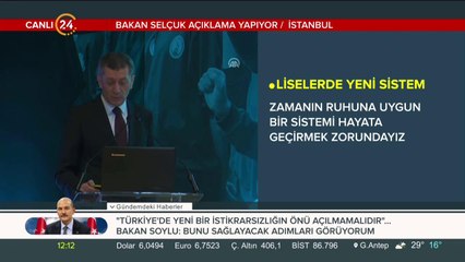 Milli Eğitim Bakanı Ziya Selçuk konuşma yapıyor